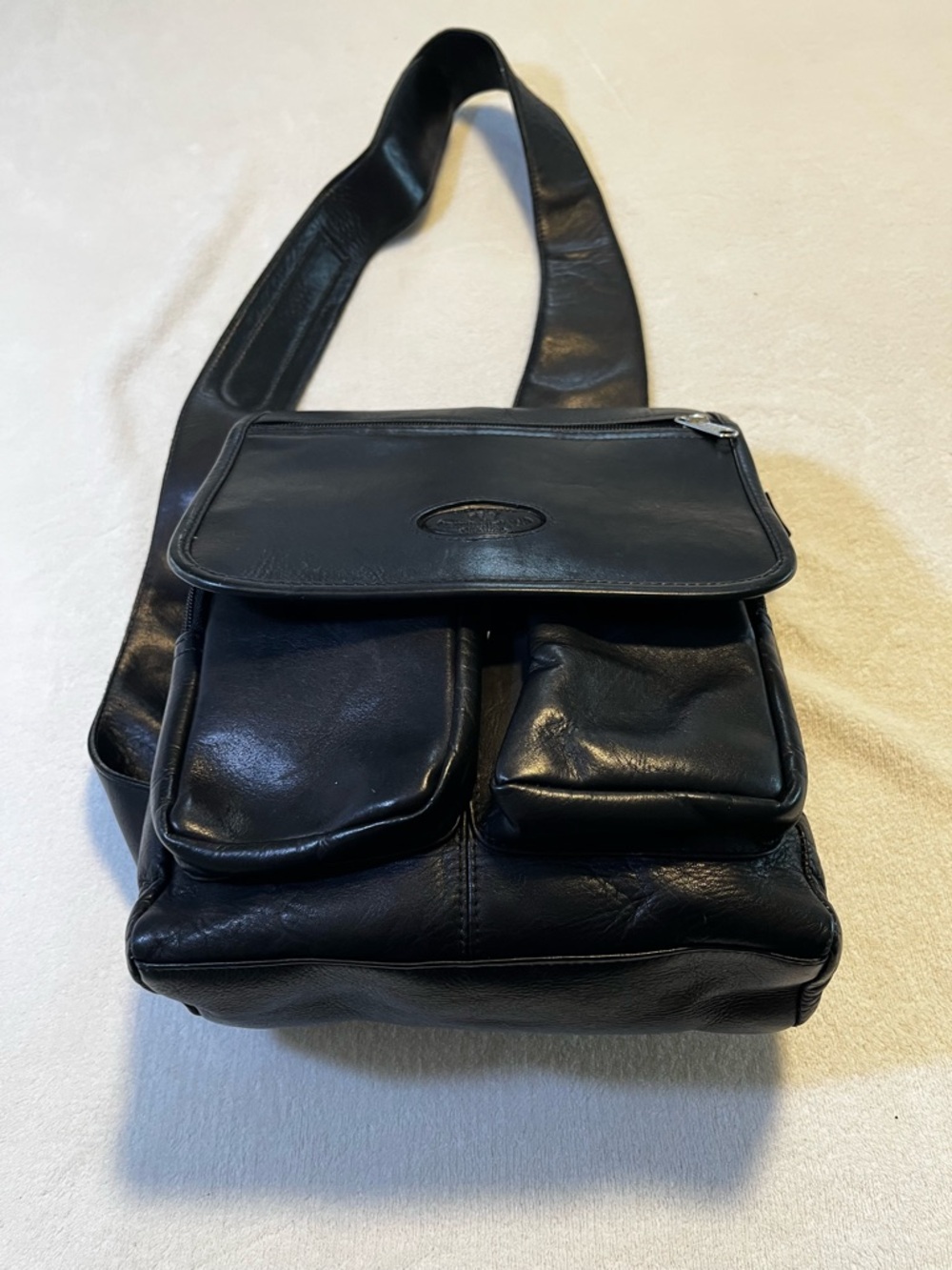 Vintage Leather Ranch Crossbody Bag Black Multi Pocket Genuine Leather - Picture 2 of 10